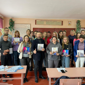 Ігор Комарніцький з абітурієнтами