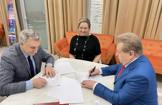 Підписання договору про співробітництво з Асоціацією готельних об’єднань і готелів міст України