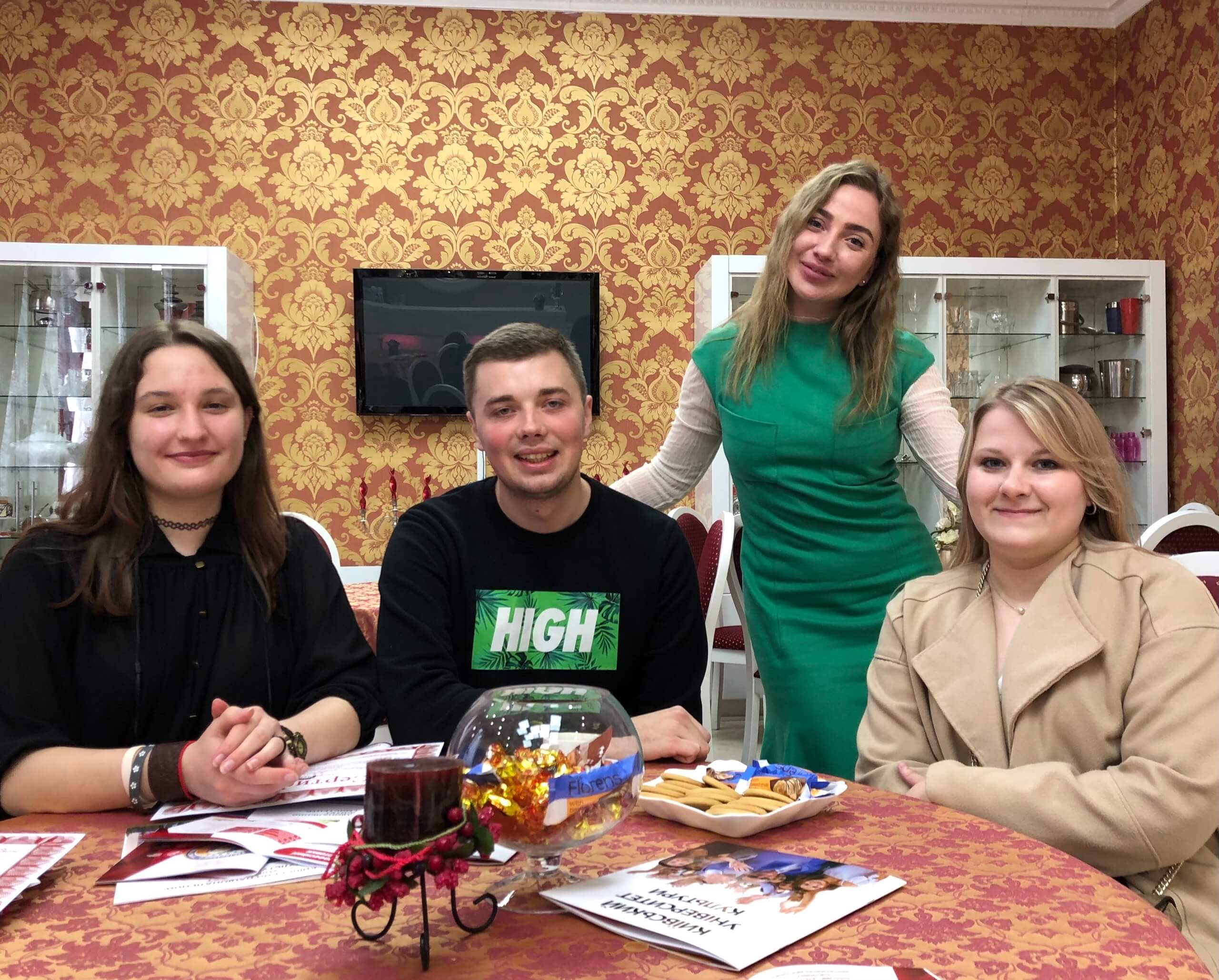 пороговий бал