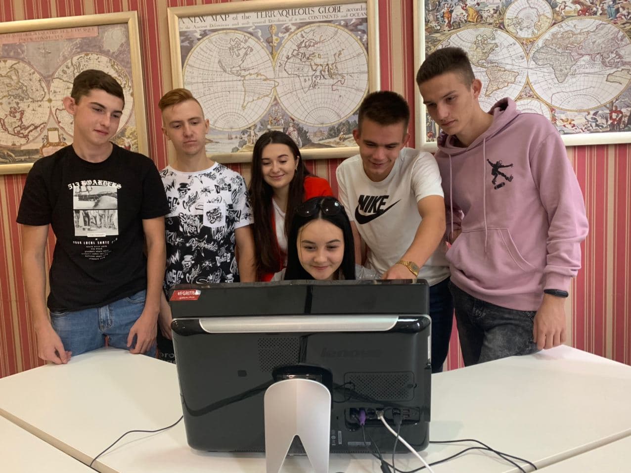 поради вступнику