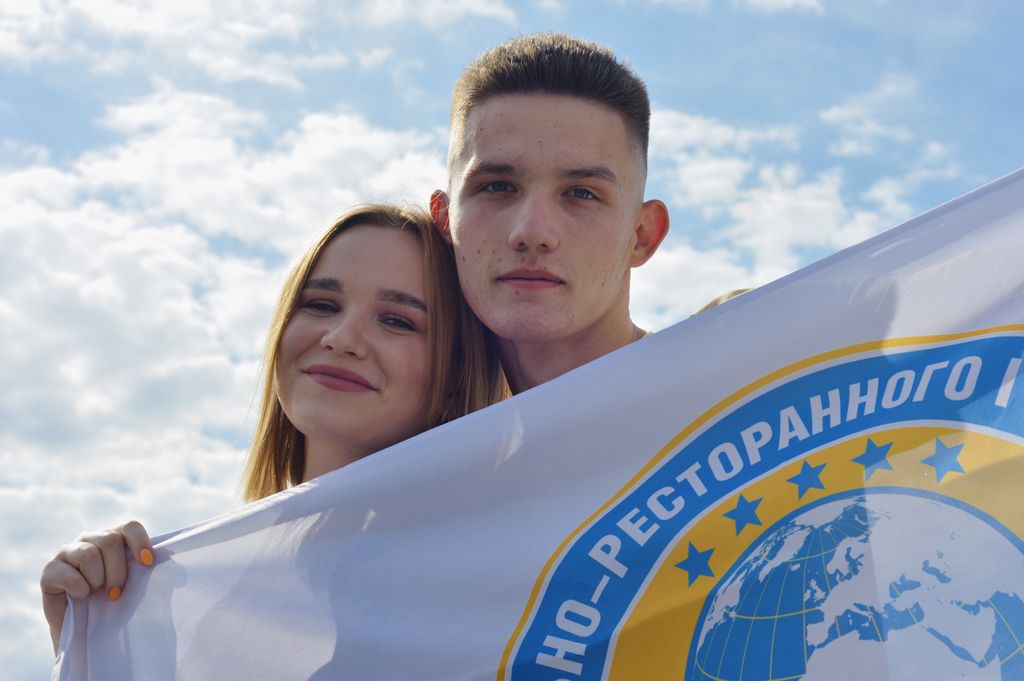 студенти