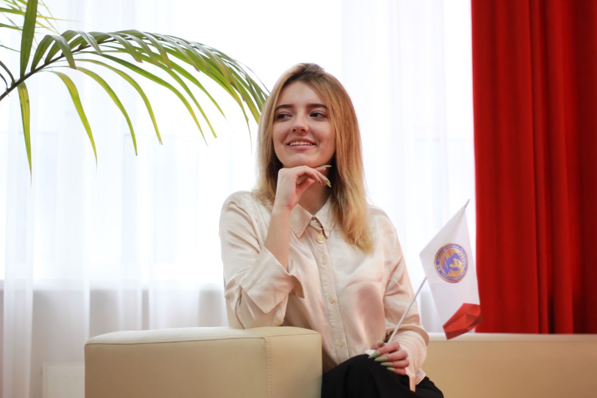 студентка